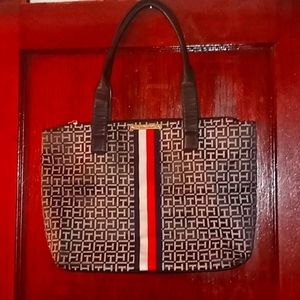 Tommy Hillfiger purse